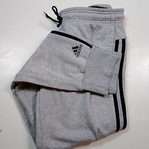 Adidas  Pants Size L 16 -L 18 unisex